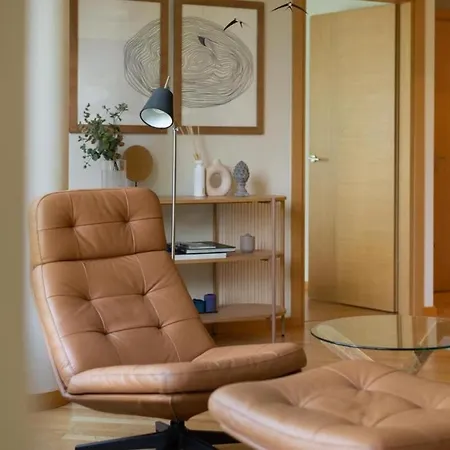 Appartement 2 Bedroom With Balconies *