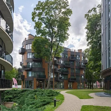 アパート 2 Bedroom With Balconies