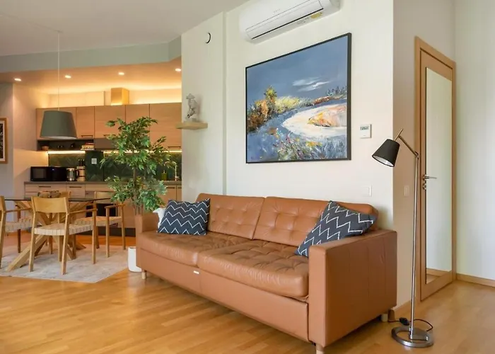 2 Bedroom With Balconies