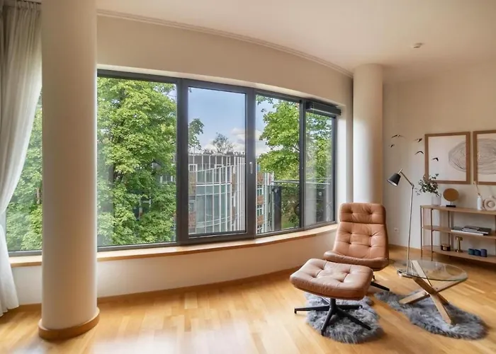 2 Bedroom With Balconies