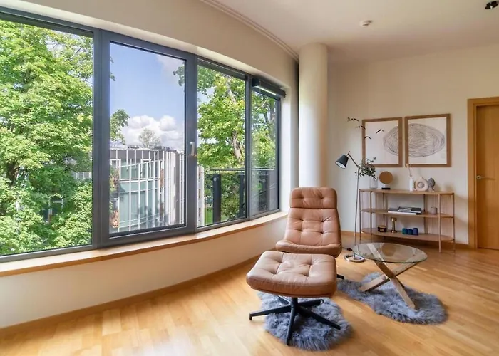 2 Bedroom With Balconies * ドルスキニンカイ