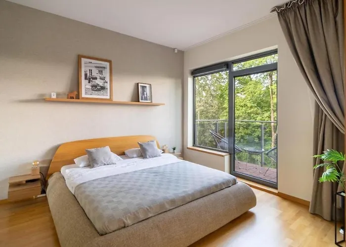 2 Bedroom With Balconies Apartament